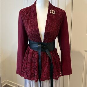 Chico’s Faux Suede Lace Peplum Blazer w/crushed velvet lace burgundy 1/US8